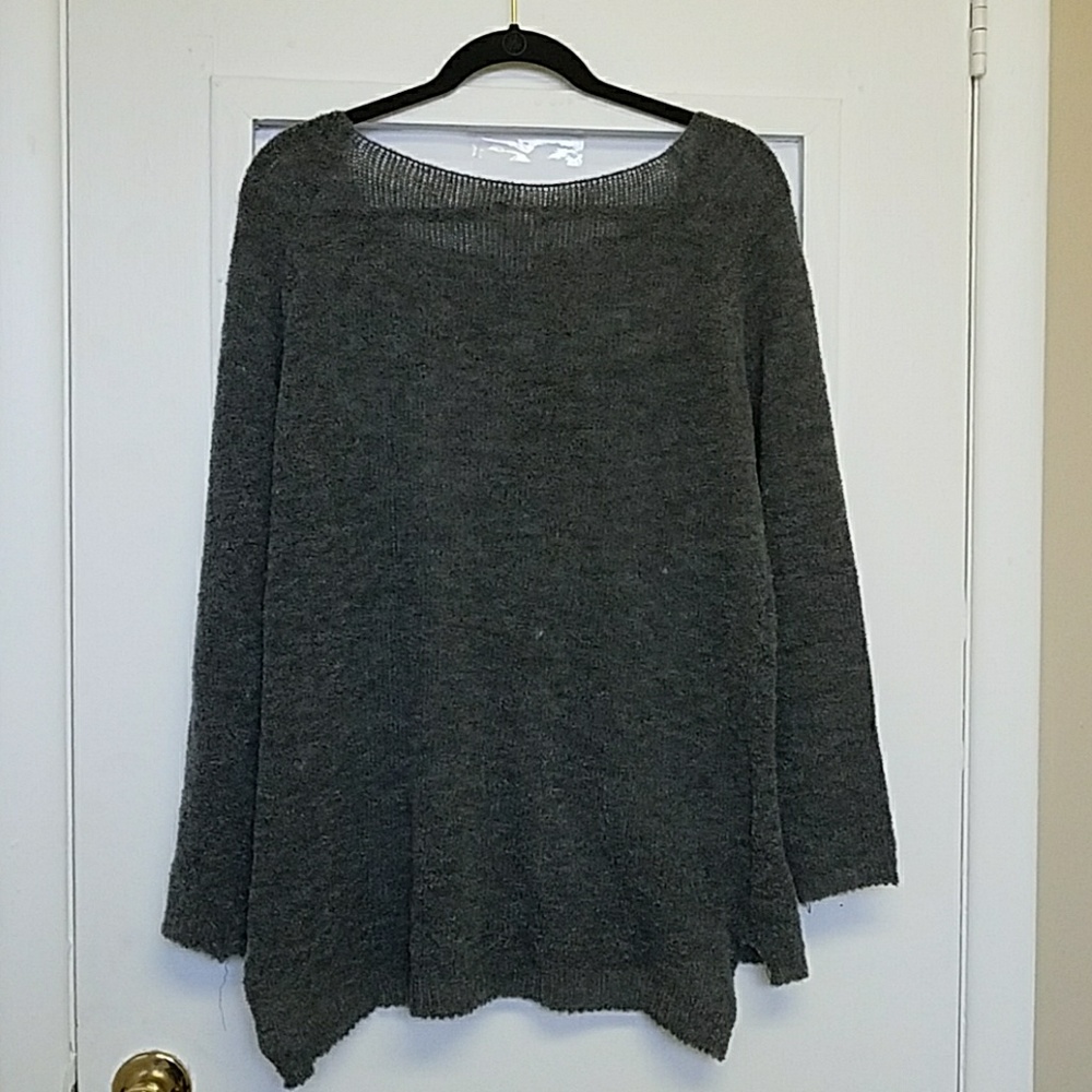 Sweater - Picture 3 of 4